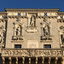 parte superiore della facciata del Castello di Corigliano D'Otranto